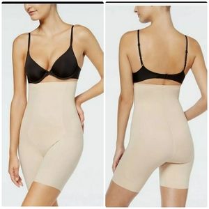 SPANX High Waisted Mid-Thigh Short 10006R